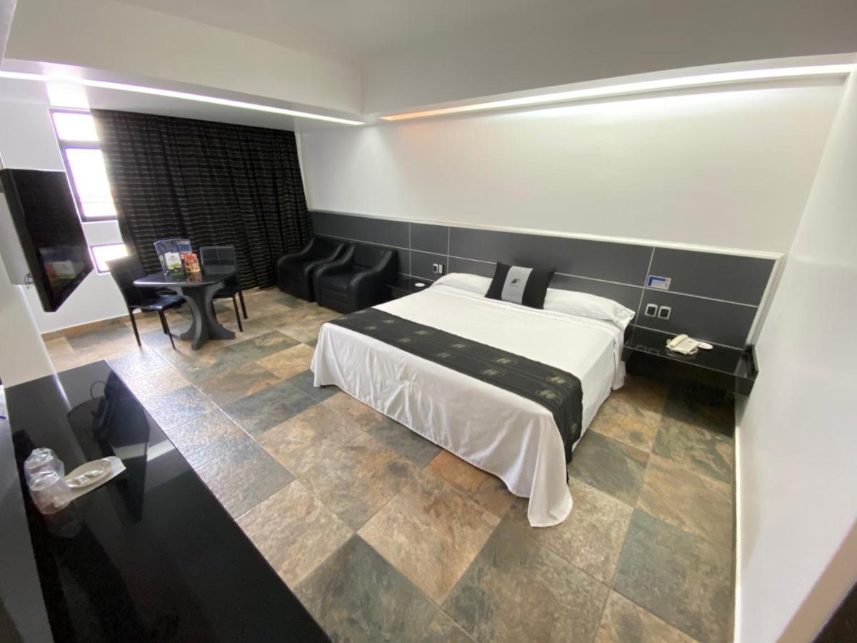 Hotel Ibiza Plaza 墨西哥城 外观 照片